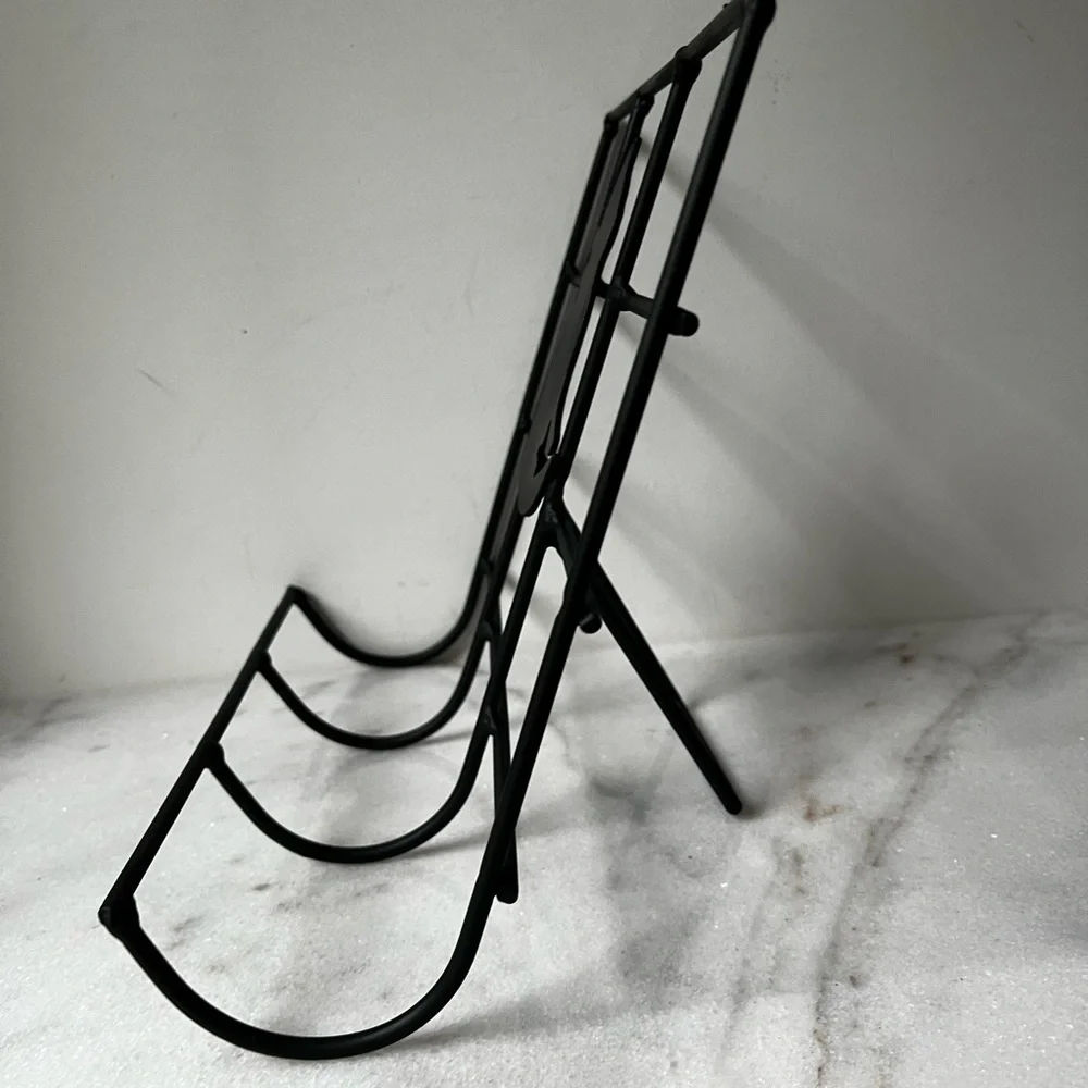 Black metal Cook Book Stand painting holder display with black cat…